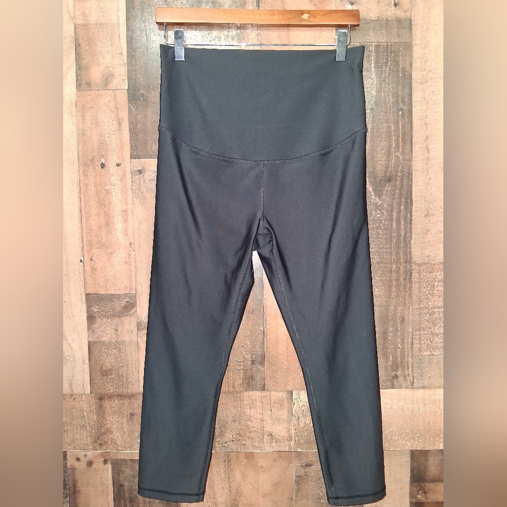 Old Navy Active Maternity Extra High Rise Black Leggings Size Small Powersoft